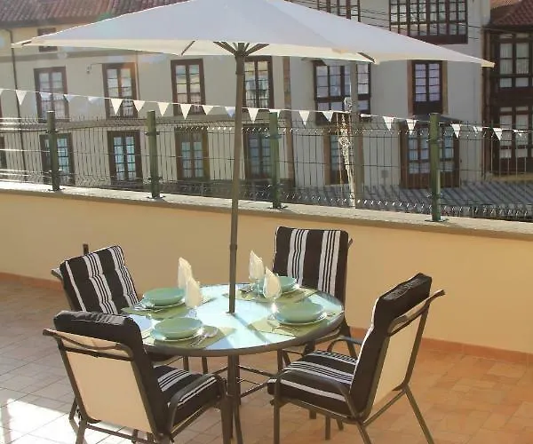 Casa Santiago * Comillas