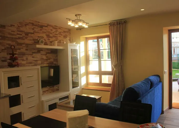 Casa Santiago Comillas